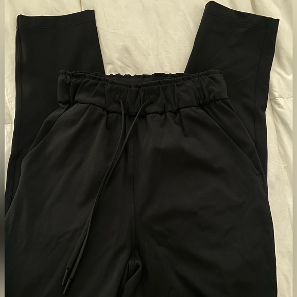 Lululemon Stretch HR 7/8 pant - Picture 3 of 3